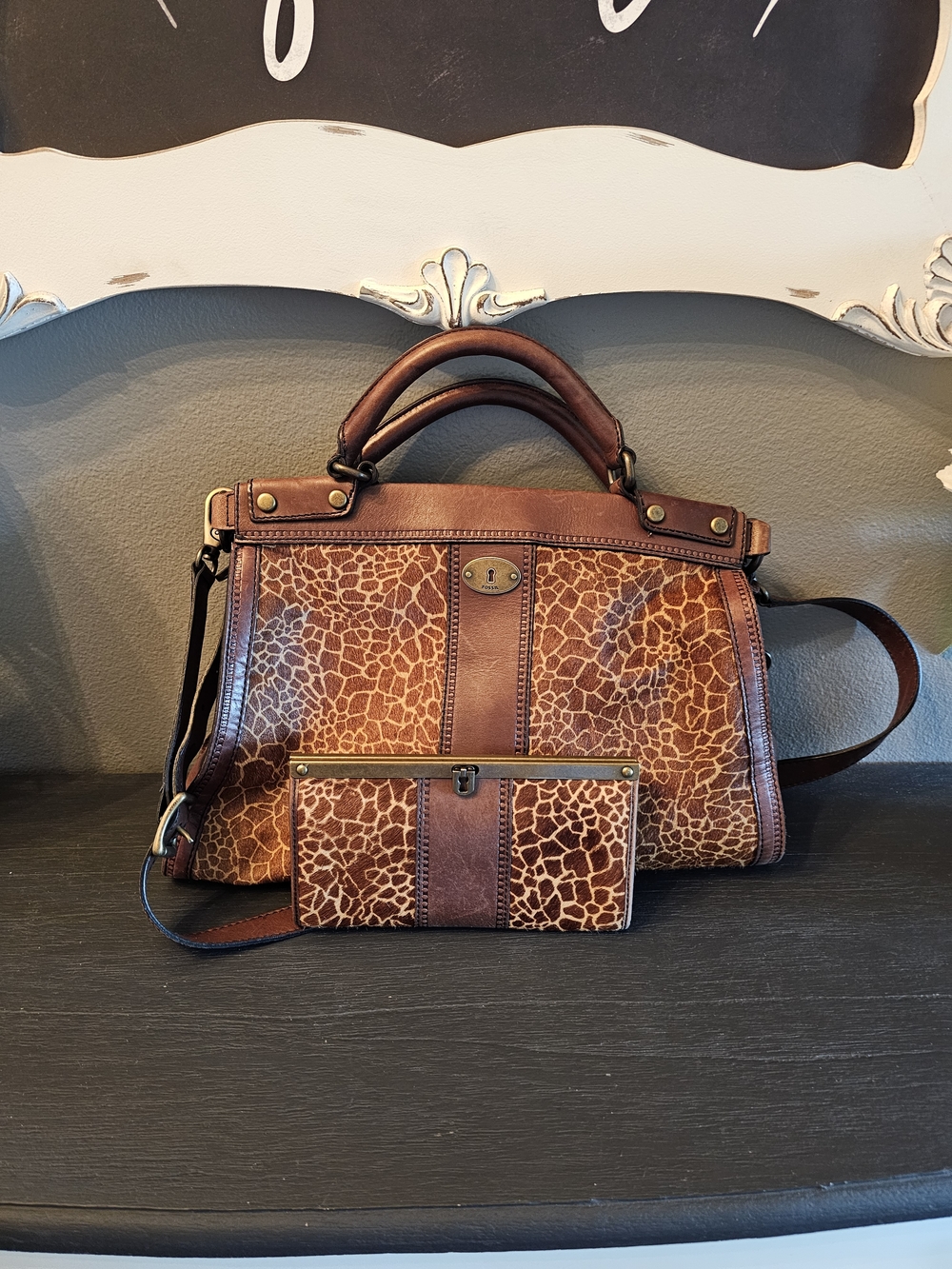 Fossil Vintage Revival Giraffe Print Handbag w/ Matching Wallet - Like New
